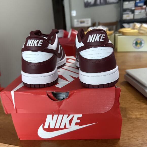 Size 7 Big Kid's Nike Dunk Low White/Redwood-Gym Red (FB9109 115) BS288 - Picture 3 of 5